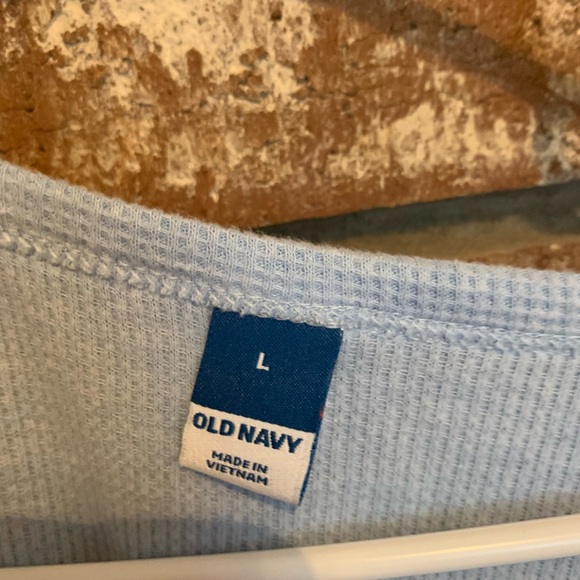 Old Navy Size L Button Up Henley - Picture 3 of 5